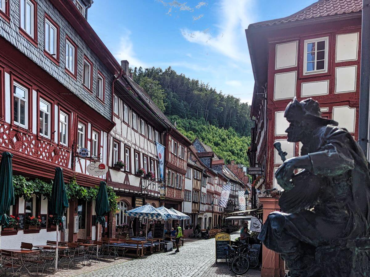 Das Schwarzviertel mit vielen schönen Fachwerkhäusern und Lokalen zum Einkehren