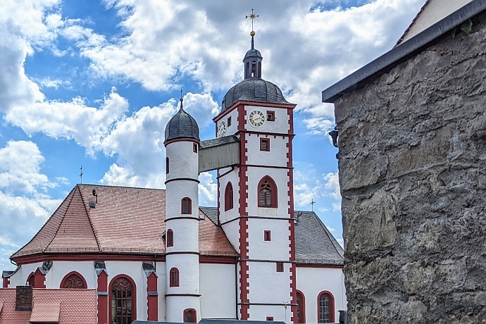 Dettelbach Wahrzeichen: Stadtkirche St.Augustinus 