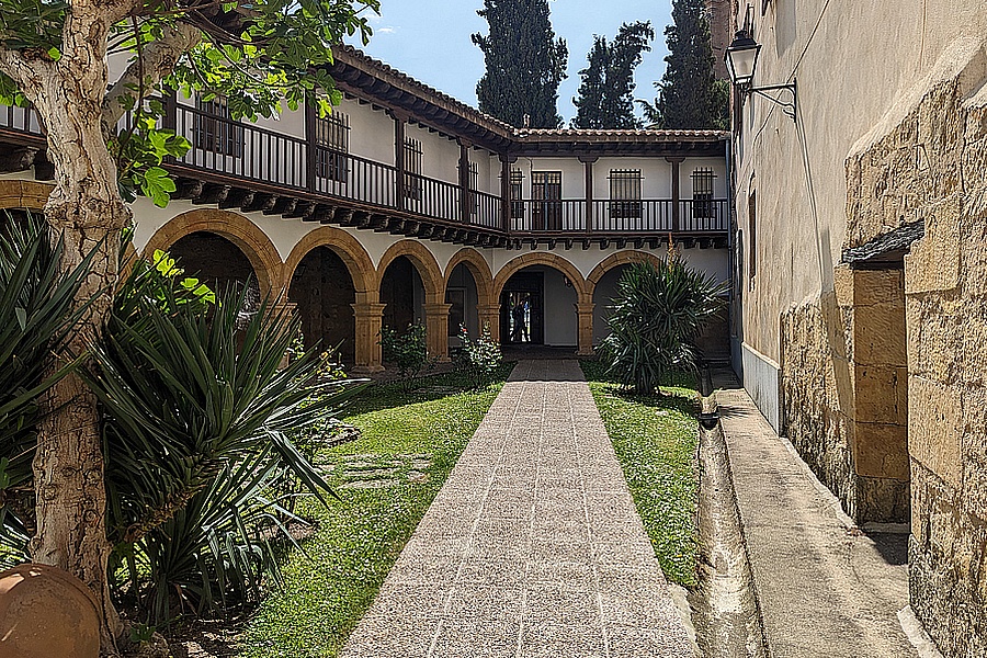 Salamanca Besichtigung Kloster mit Klostergarten